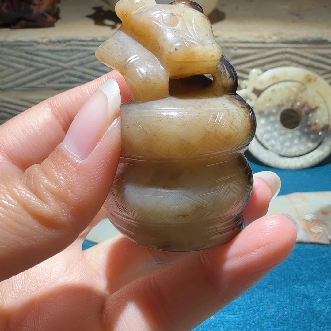 江***湘和田玉未镶嵌挂件