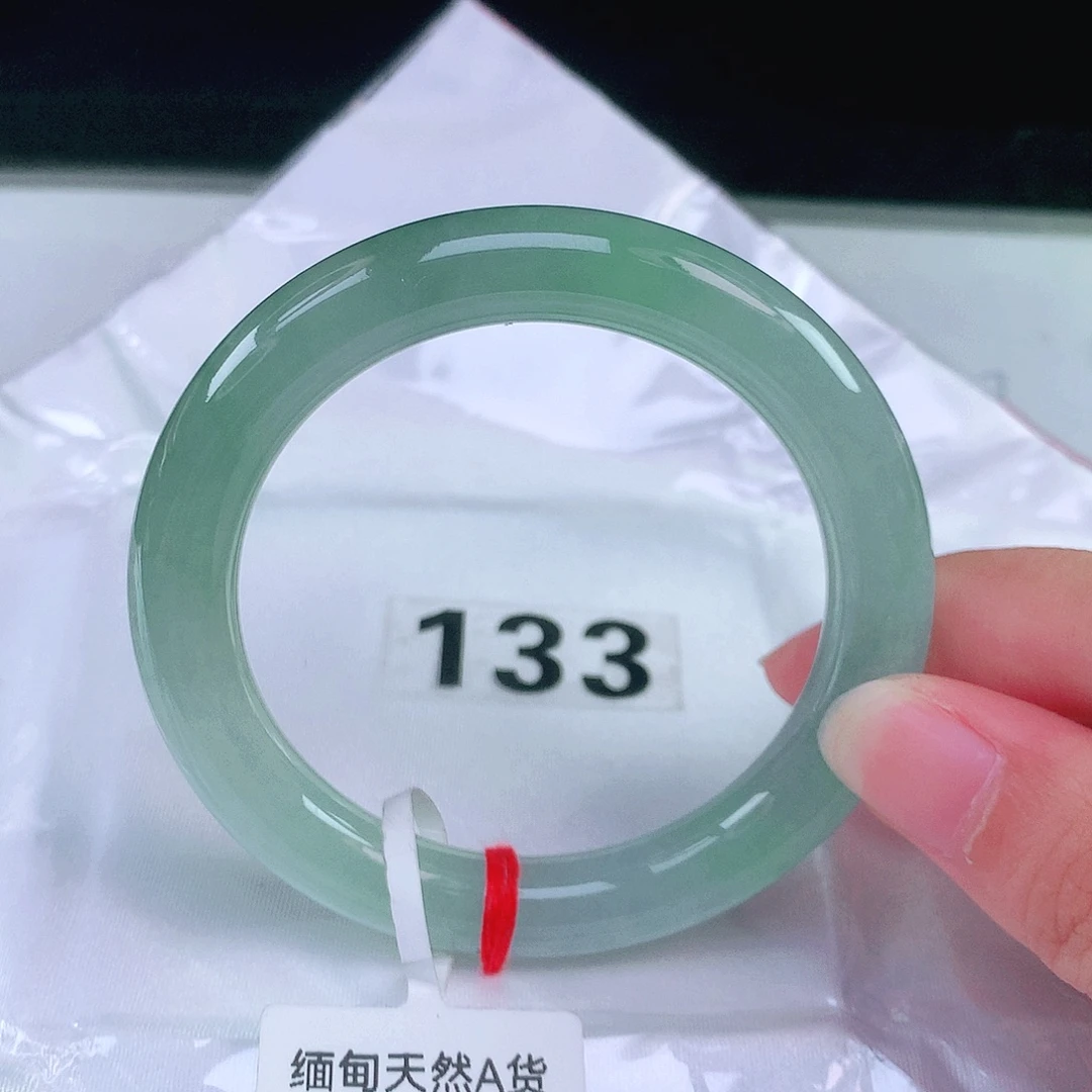 未镶嵌手镯（圆镯）翡翠翡翠手镯