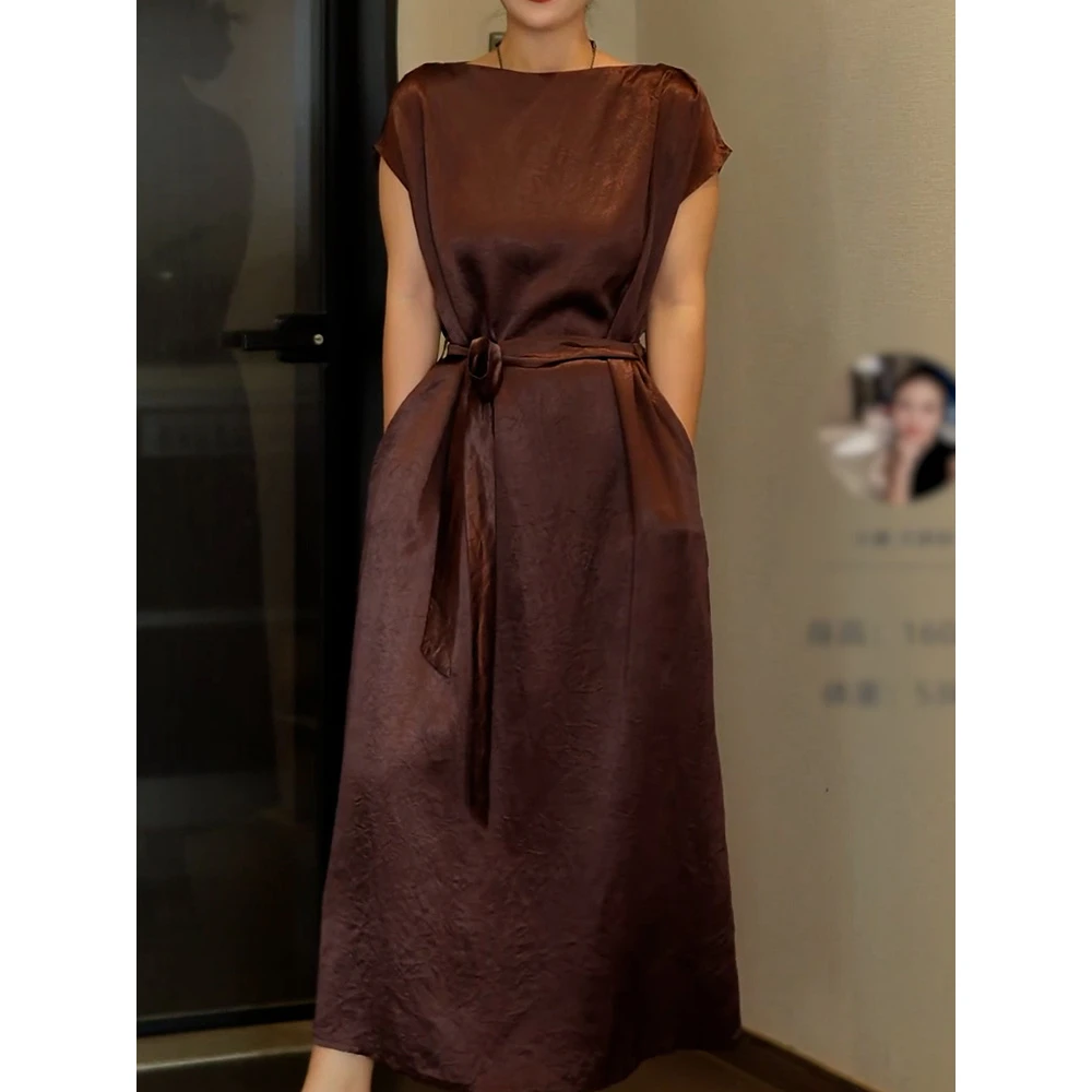 高级感轻奢女神范绑带收腰A字裙女2025夏季新款端庄优雅圆领长裙