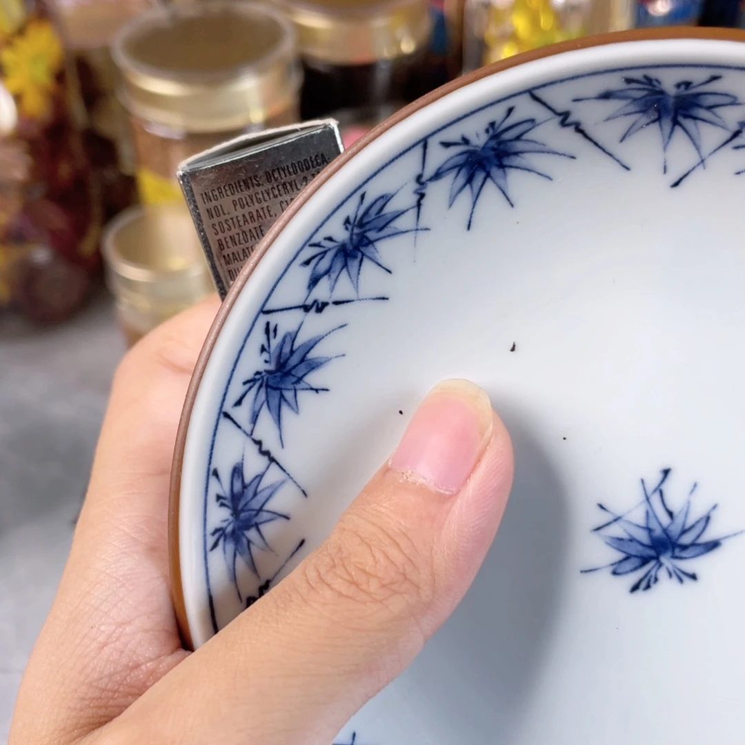 瓷片R****2瓷器哈哈哈哈哈哈哈057