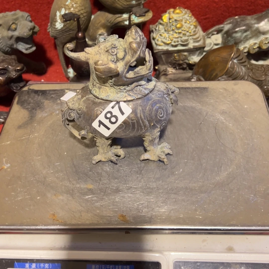 爱***玩黄铜摆件，文房摆件