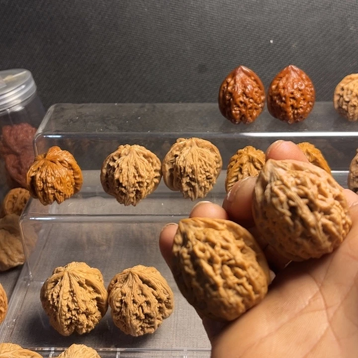 文玩核桃吊坠33战斧……