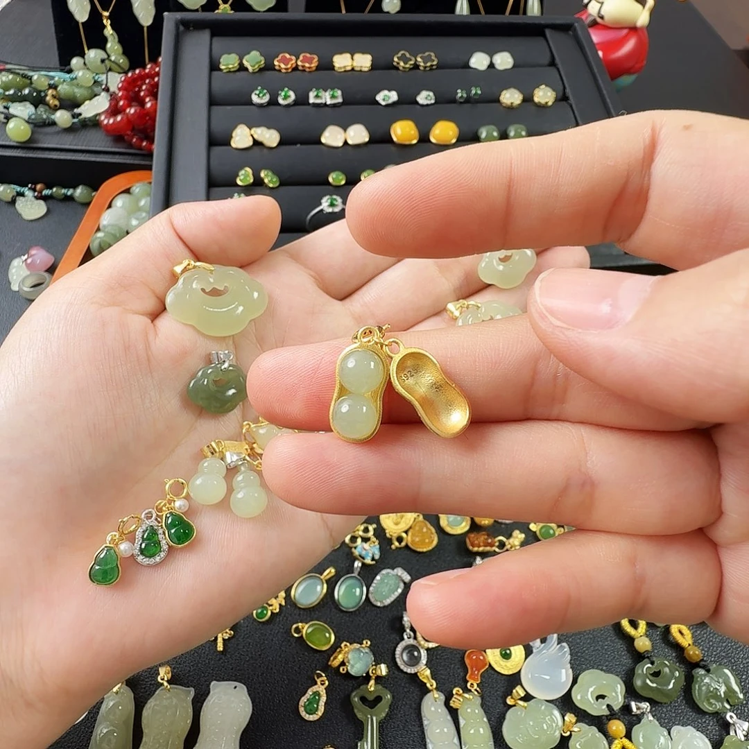 和田玉银S925镶嵌颈饰