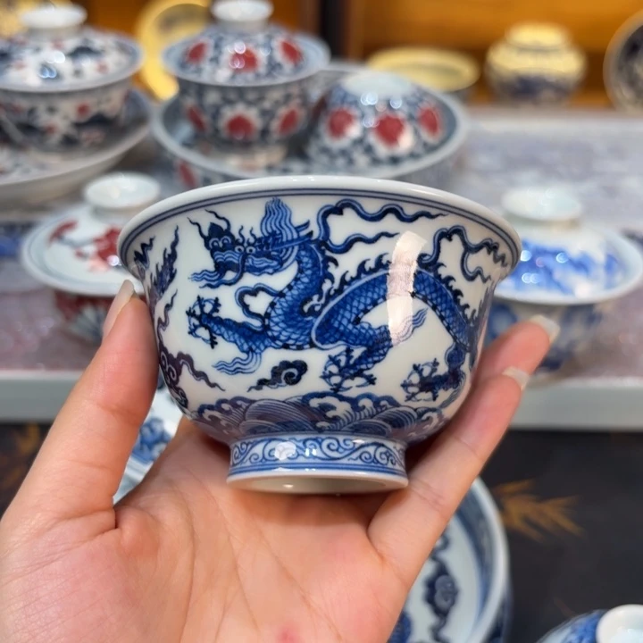 杯子………………………………………………