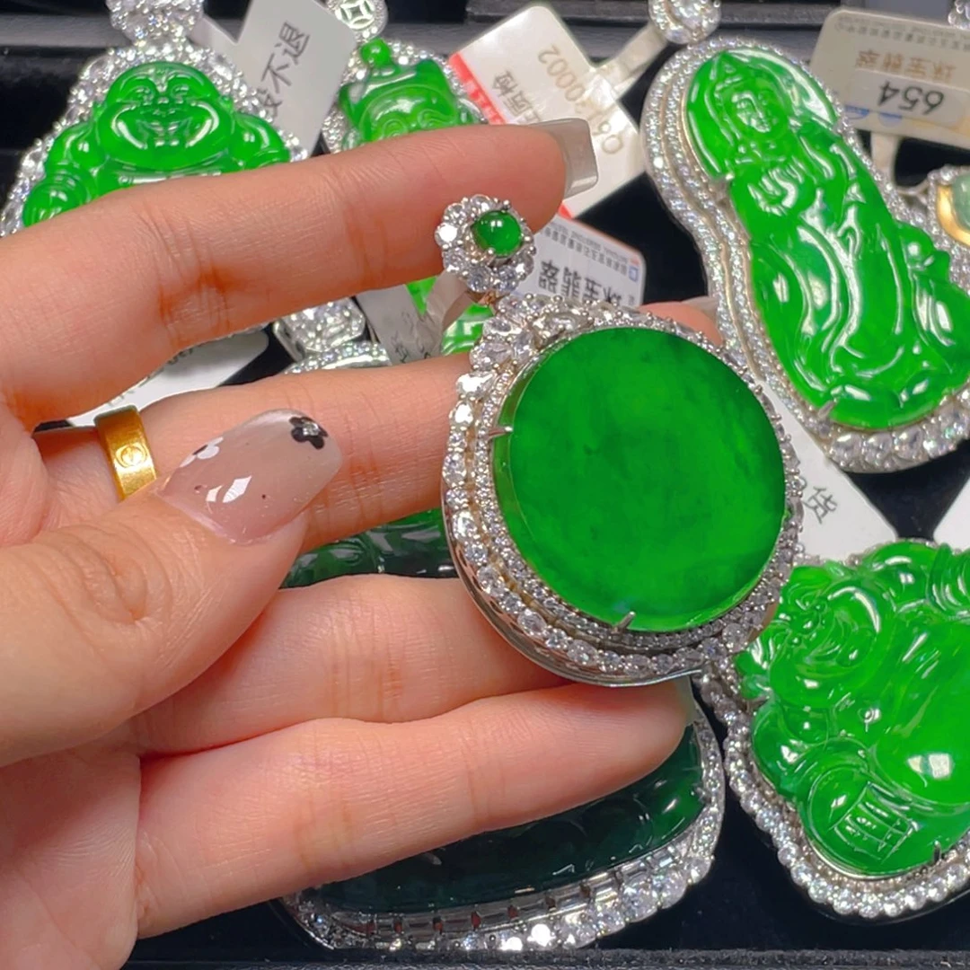 翡翠未镶嵌吊坠(不含链)