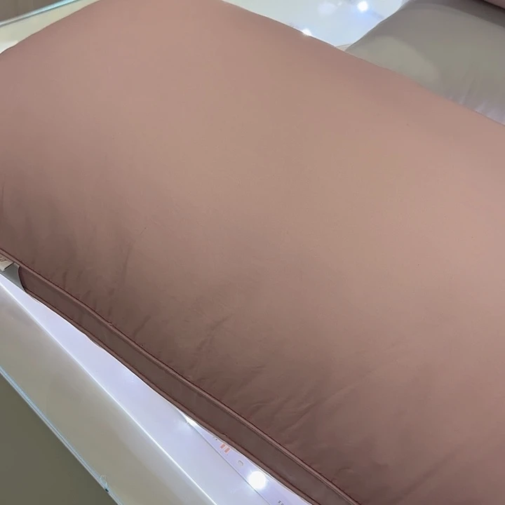 星级酒店同款枕芯 双边粉色