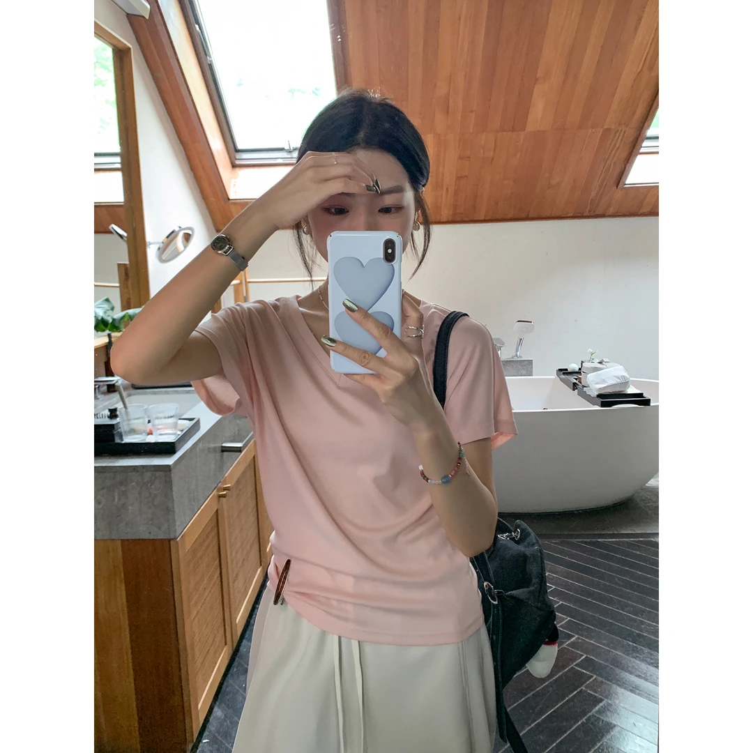 【西西里安】定格凉感~轻柔莱赛尔显瘦V领面膜短袖T恤