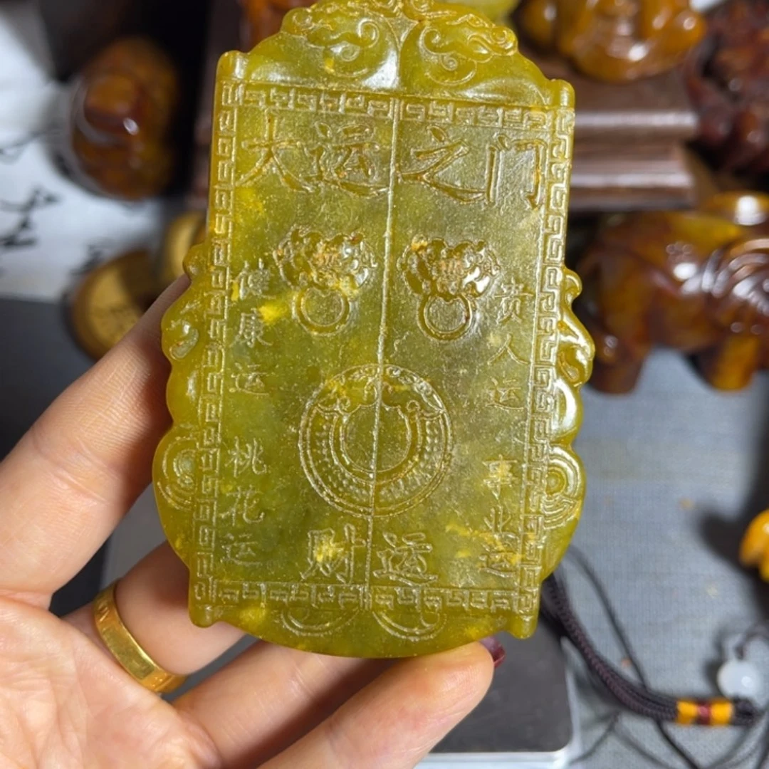 蛇纹石玉合金颈饰