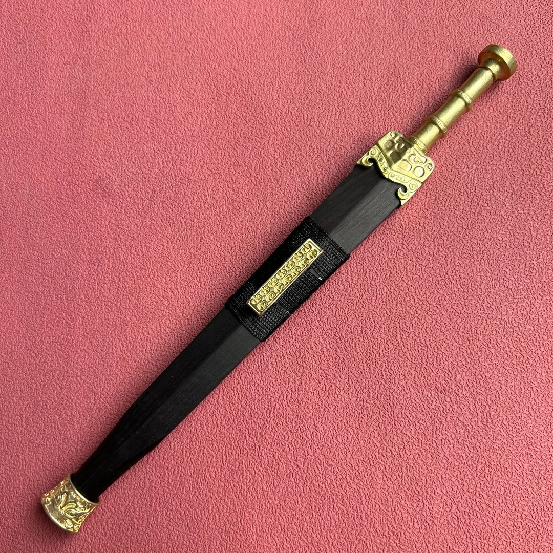 八面越王剑小型迷你茶刀袖珍古代兵器微型刀剑迷你微兵器摆件