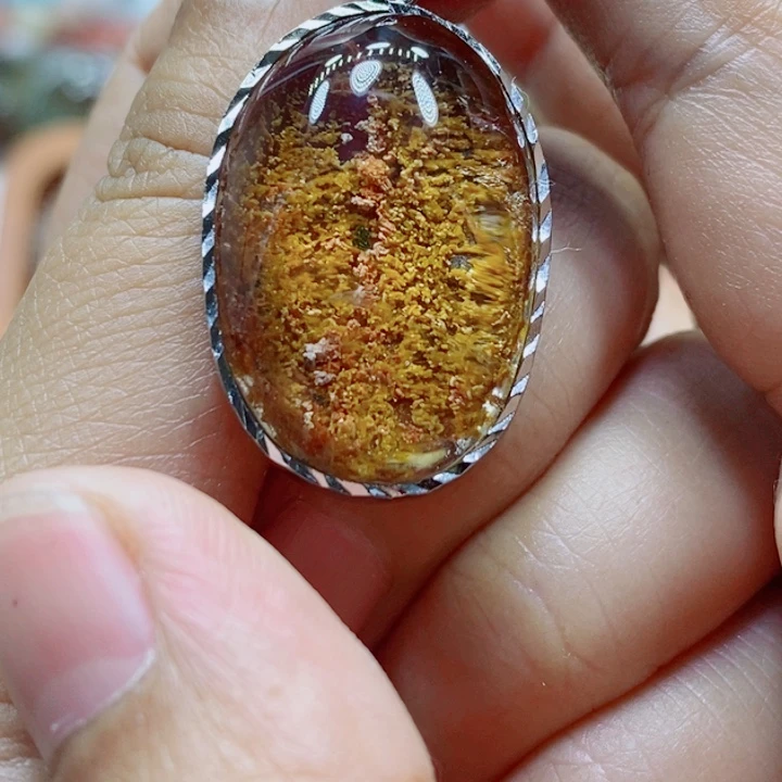 未镶嵌颈饰水晶水晶