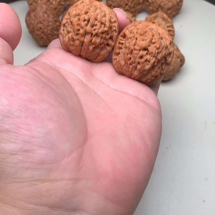 文玩核桃吊坠莲花38