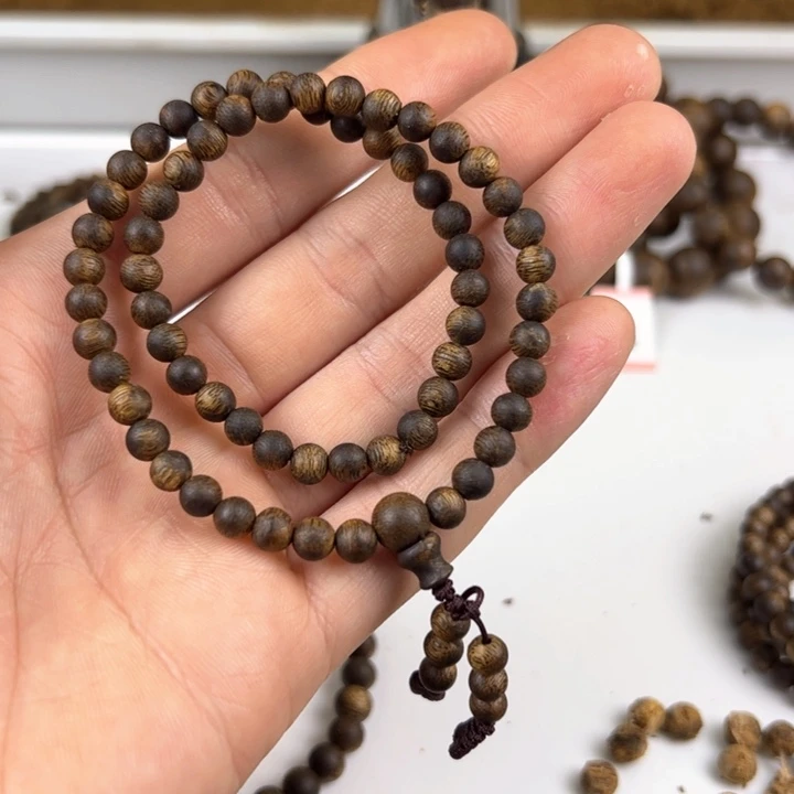 沉香手串禾*圆珠双圈5mm