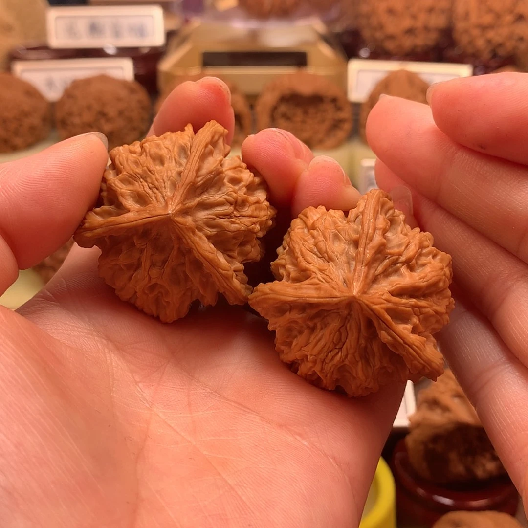 文玩核桃吊坠雪***乐三棱