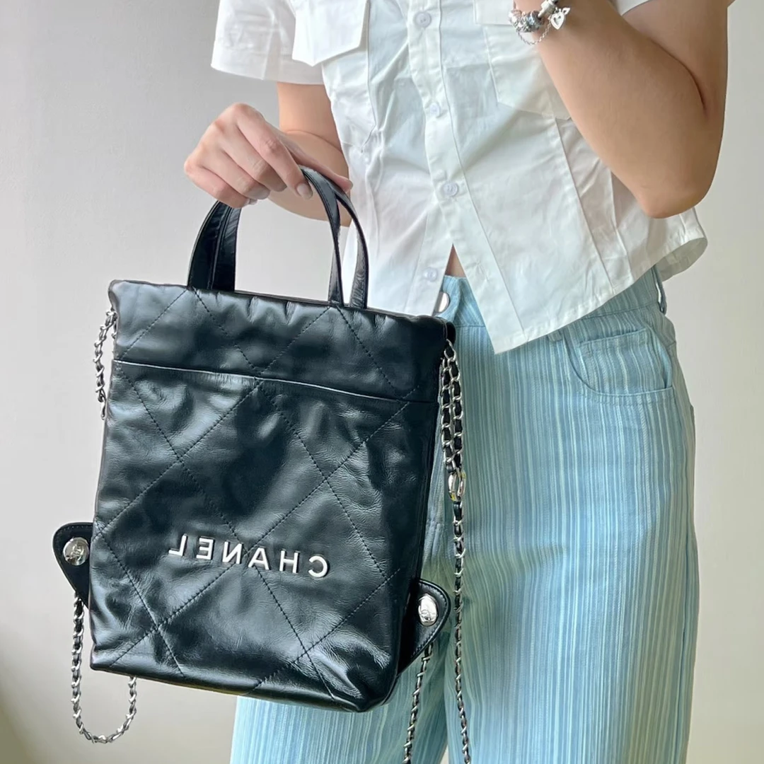 99新 Chanel/香奈儿 360689- 黑银小号22bag双肩包油蜡皮23s