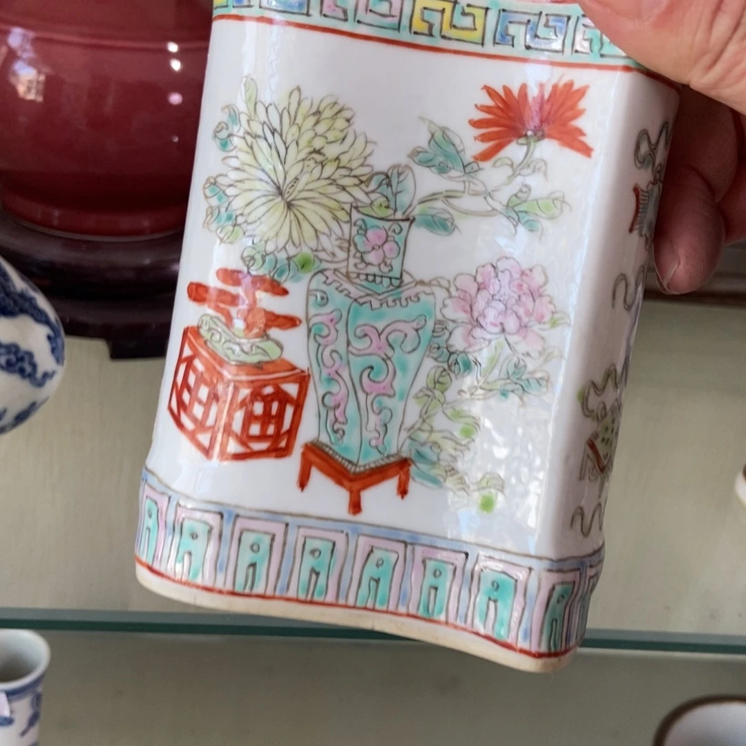 板*源思陶瓷有限公司