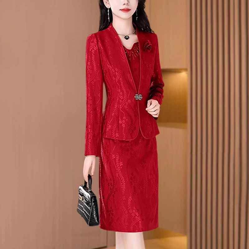 五一喜婆婆礼服两件套连衣裙蕾丝红色高端妈妈装2025爆款中式旗袍