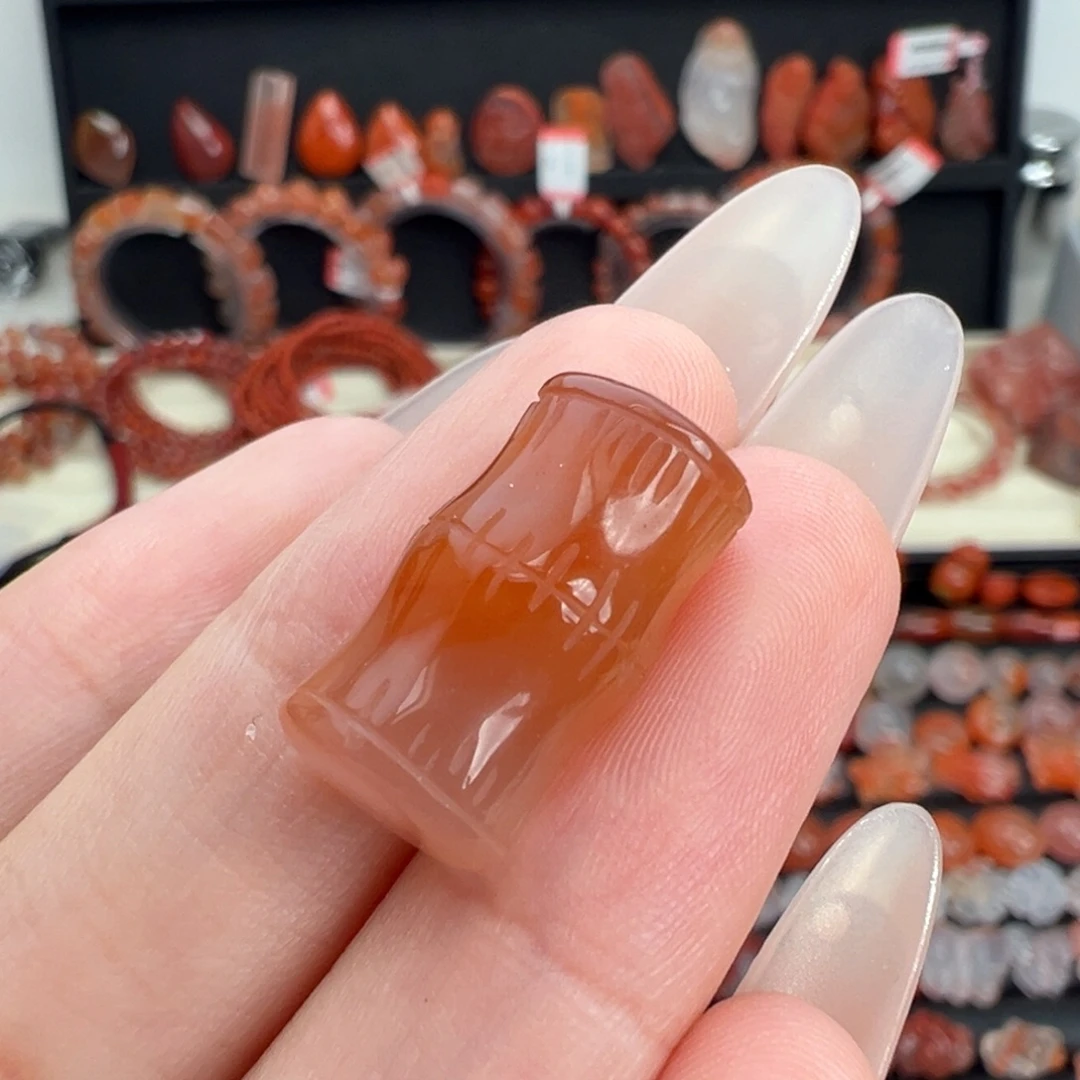 南红玛瑙未镶嵌颈饰竹节