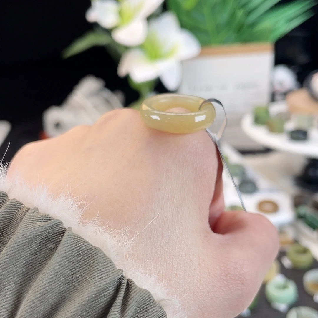 和田玉未镶嵌戒指E2奶糖泥鳅背15.2不退换