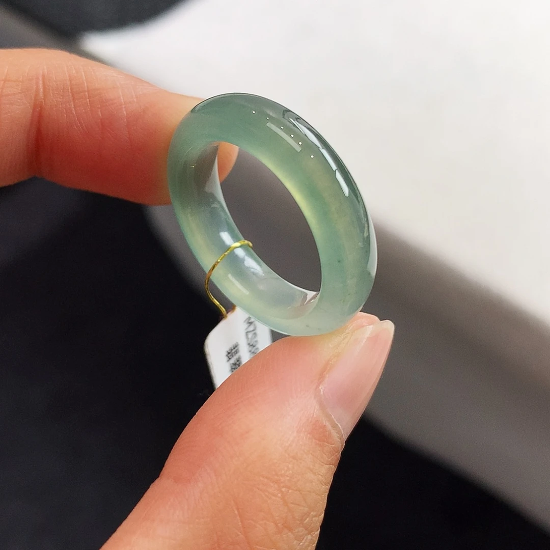 翡翠未镶嵌戒指19号