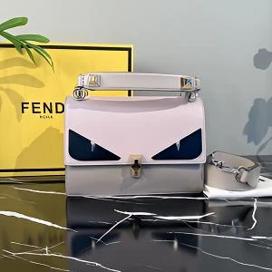 99新 FENDI/芬迪 手提包 9 0378