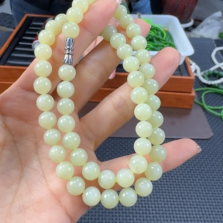 颈饰未镶嵌和田玉卡8