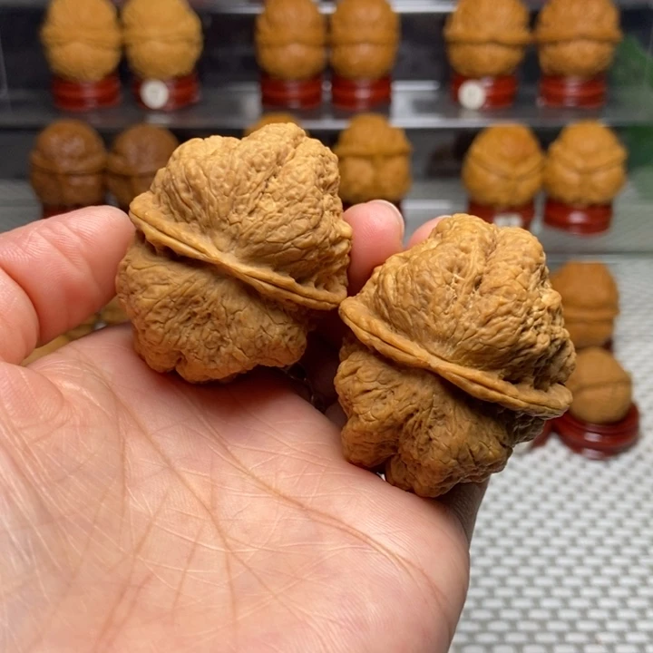把件文玩核桃50蝴蝶蟾