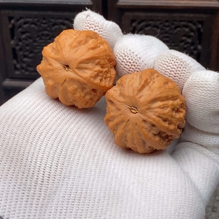 文玩核桃把件金刚纹