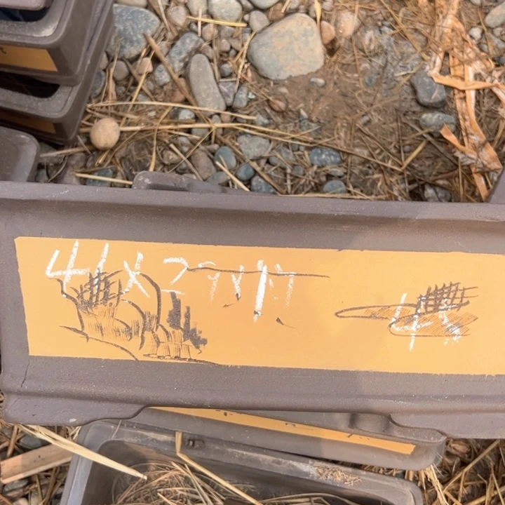 红陶紫砂马槽微瑕