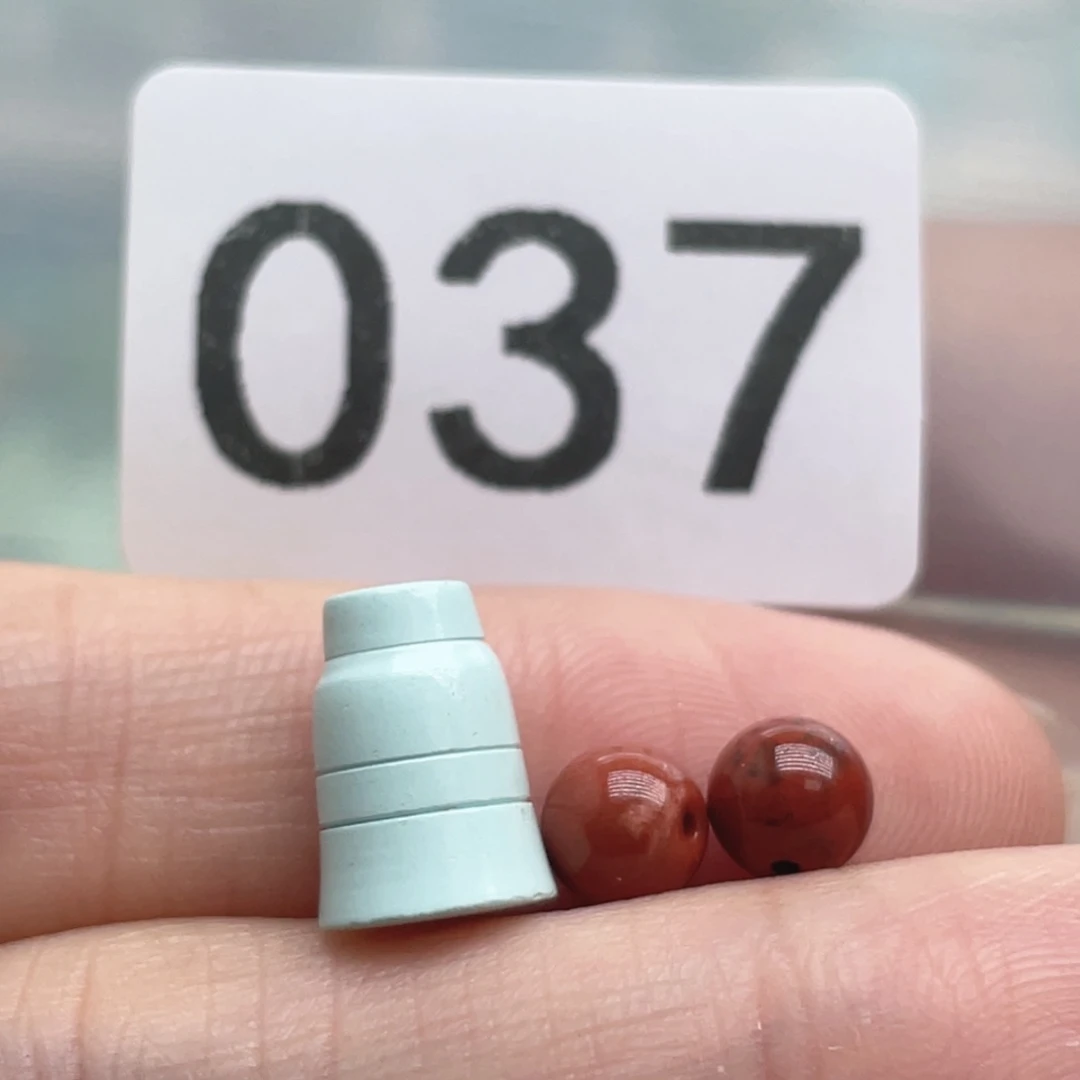 南红玛瑙未镶嵌珠宝奇石