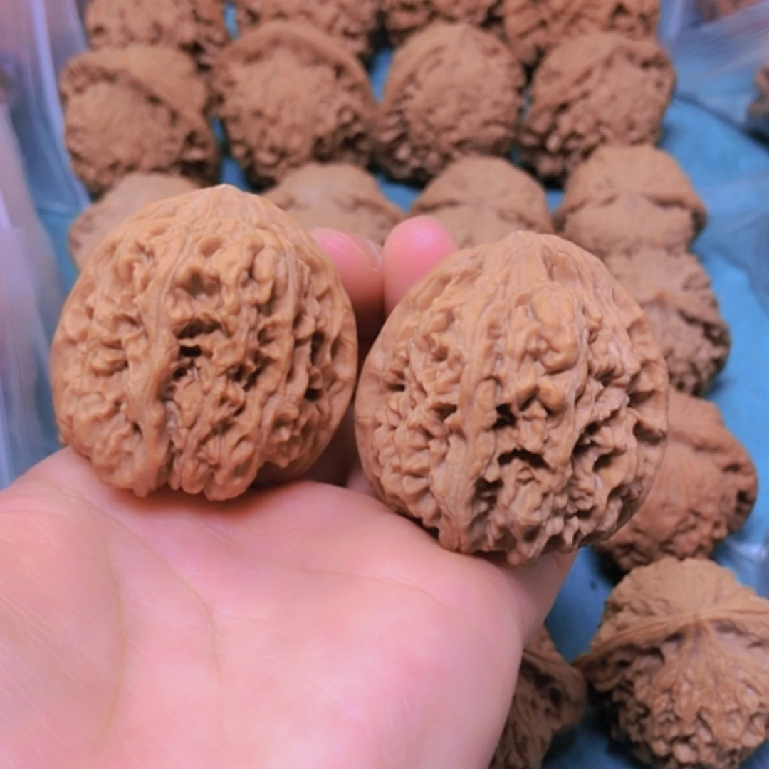 【闪购商品】摆件核桃40千佛山修尖