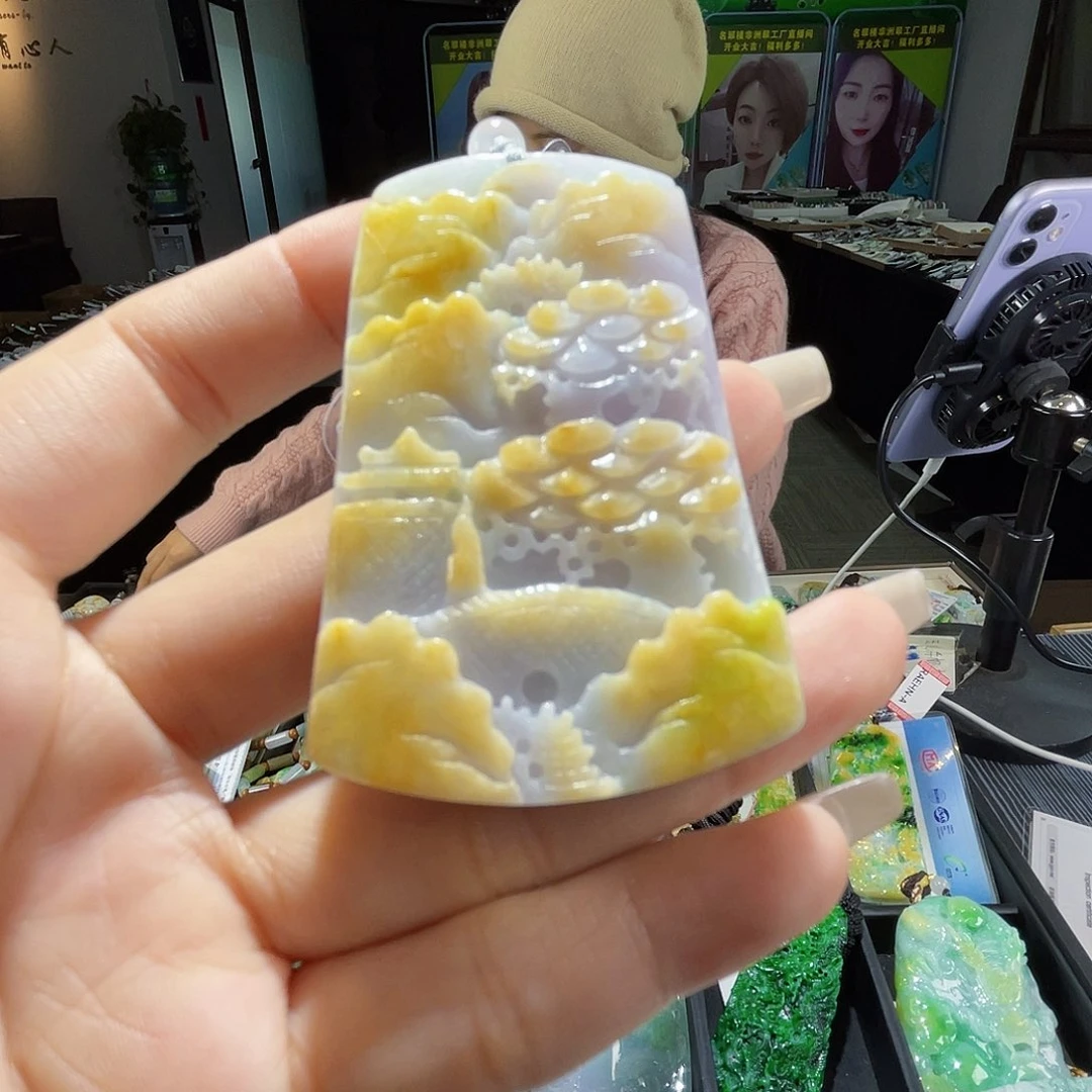 颈饰未镶嵌翡翠一