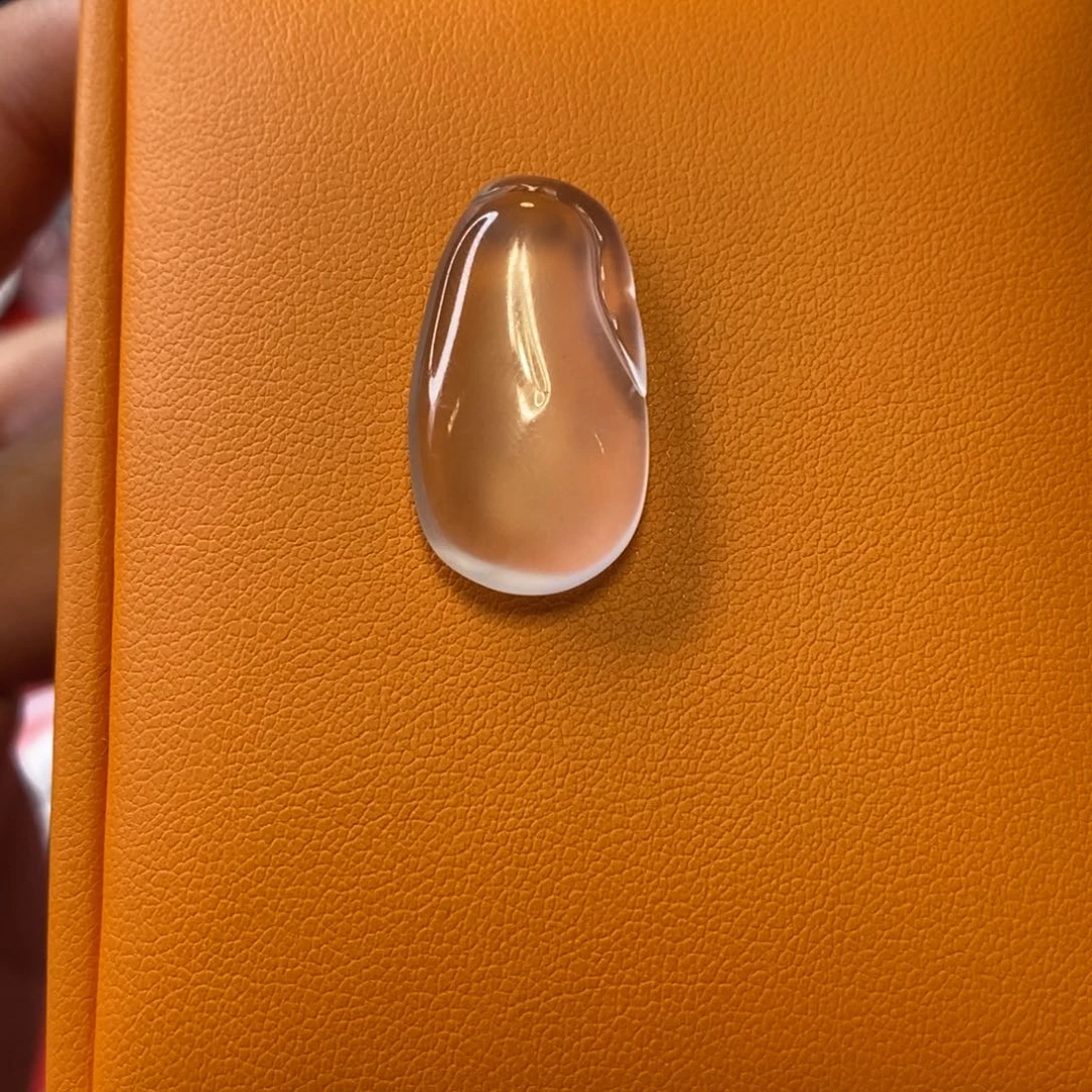 石英质玉未镶嵌吊坠