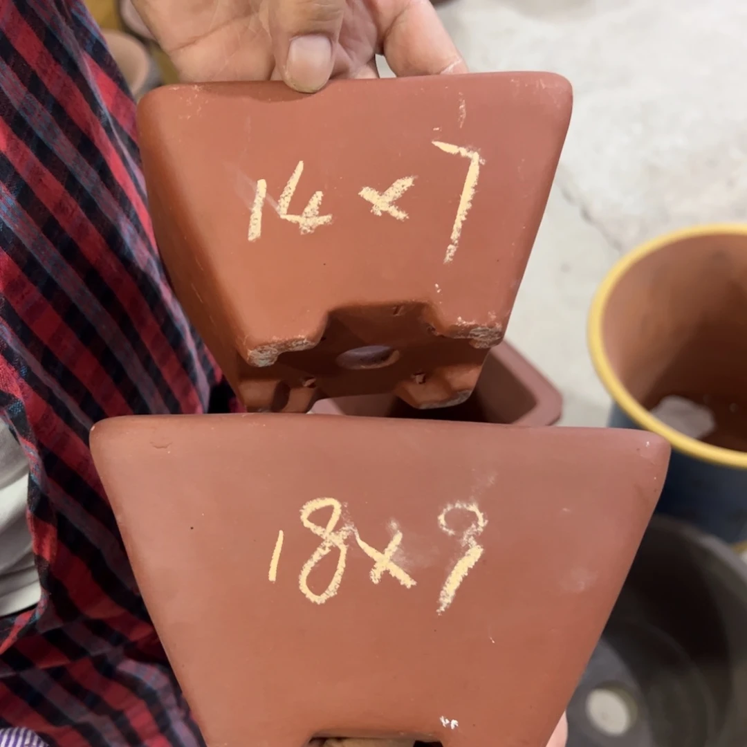 紫砂工艺厂……紫砂工艺厂……