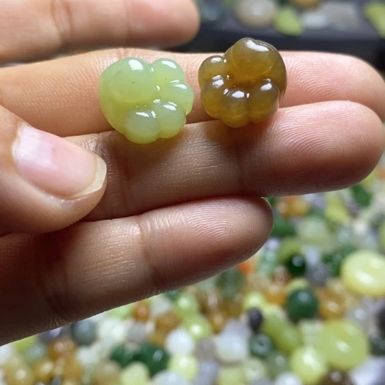 和田玉配件未镶嵌