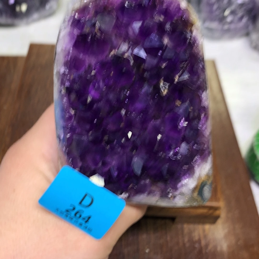 紫晶大型摆件（非配饰）未镶嵌