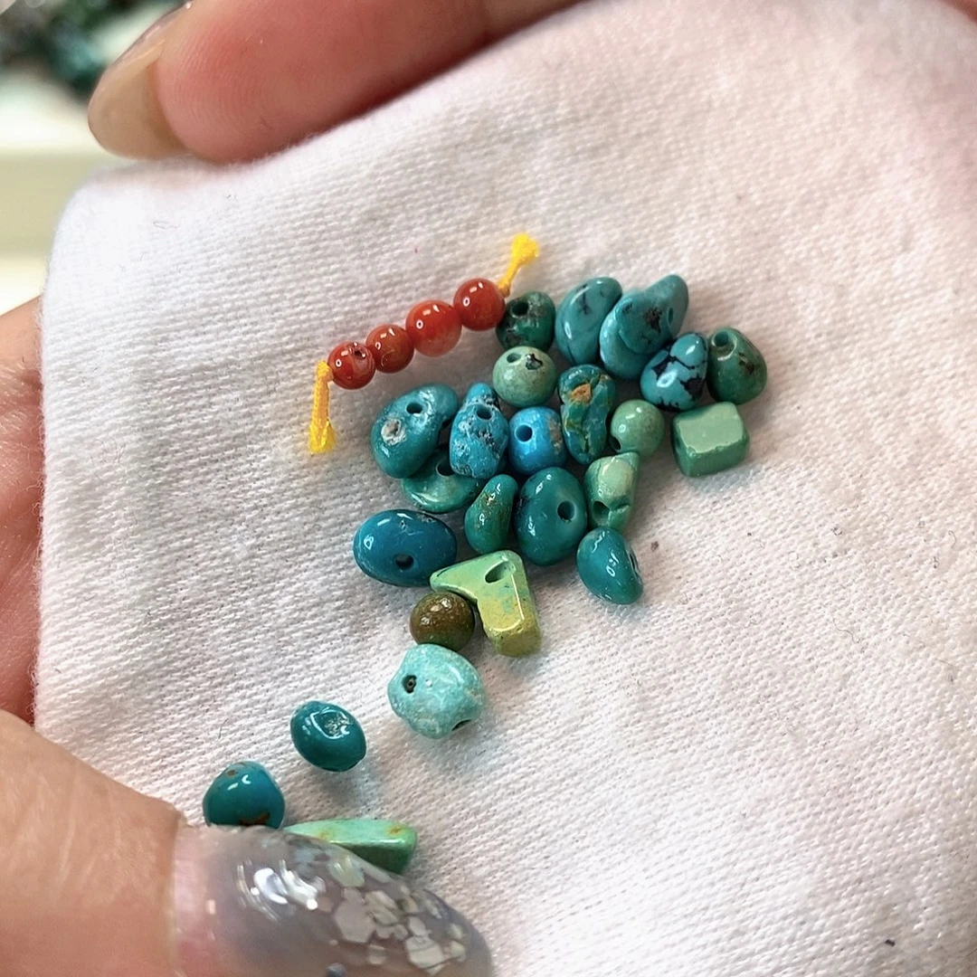 南红玛瑙未镶嵌珠宝奇石