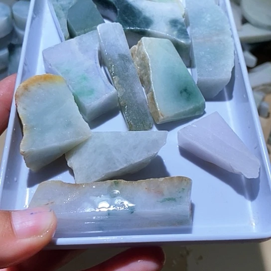 翡翠散珠边角料01