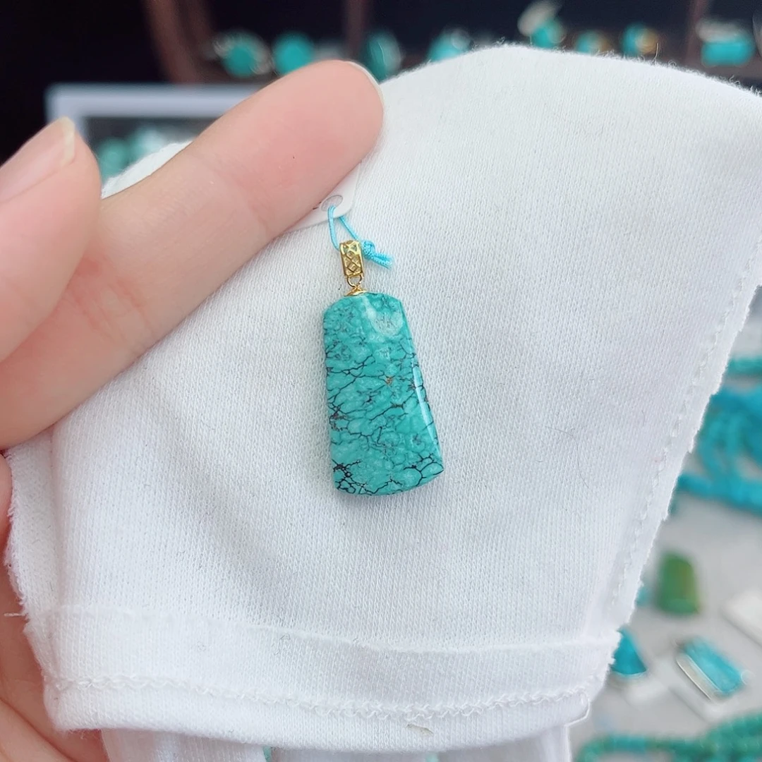 绿松石18K金镶嵌绿松石