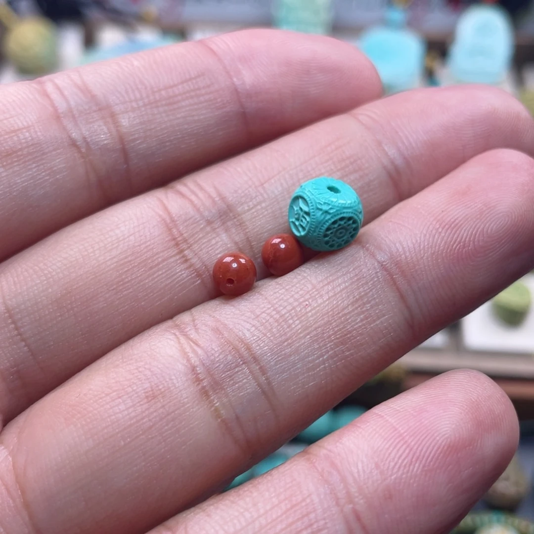 南红玛瑙配饰未镶嵌