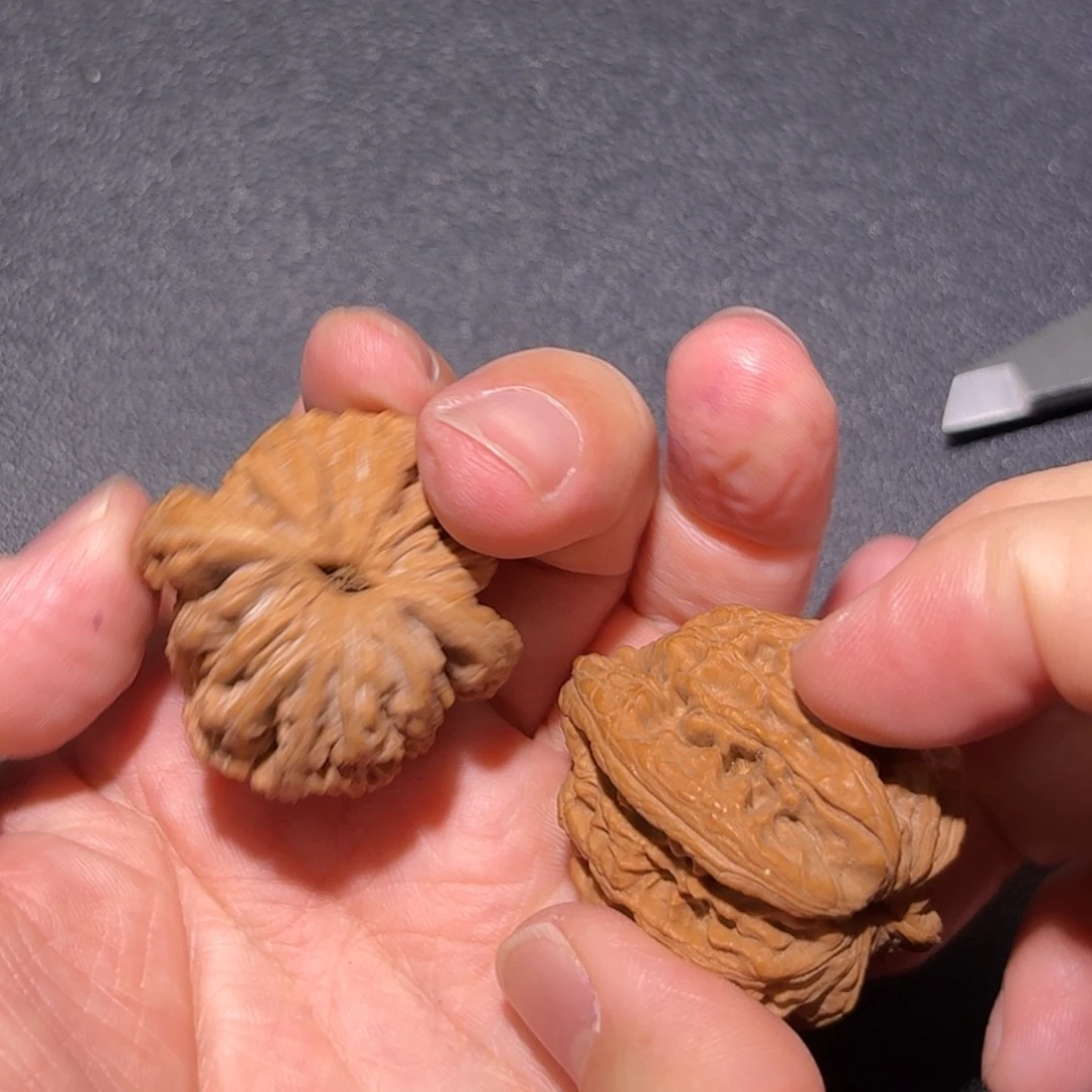 ****八吊坠文玩核桃麦虎