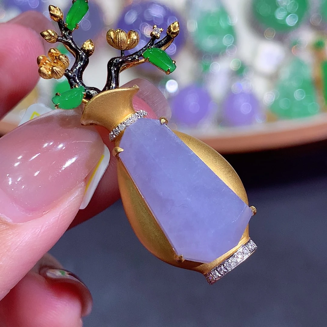 翡翠18K金镶嵌吊坠(不含链)