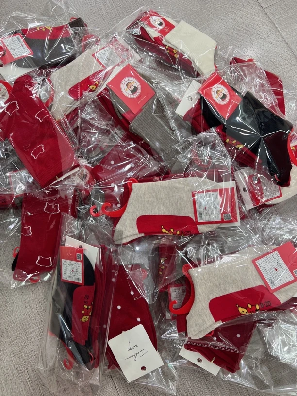 WYFS女士袜子（随机两双）