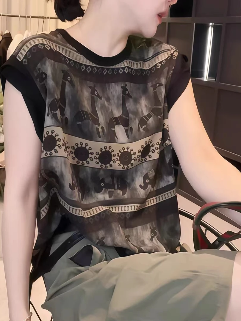 【运费险】2025夏款圆领设计感时尚百搭无袖显瘦上衣女别致抽绳小衫