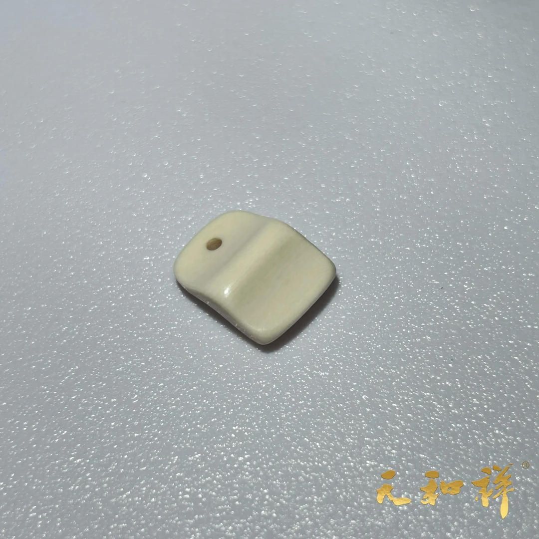 【0553】猛犸卡子随形11mm