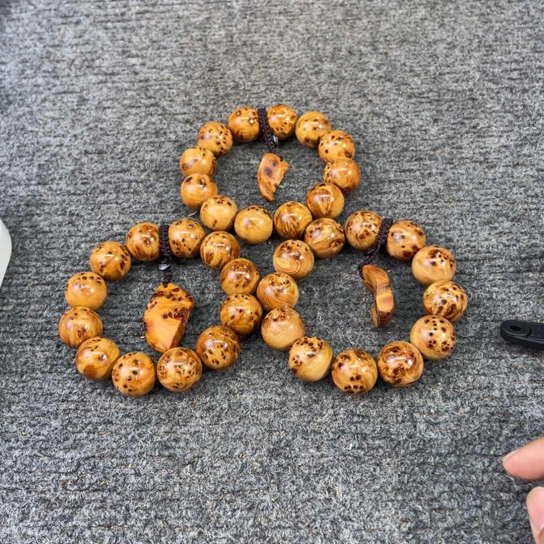 柏木（崖柏）神品，2.0太行崖柏，留疤