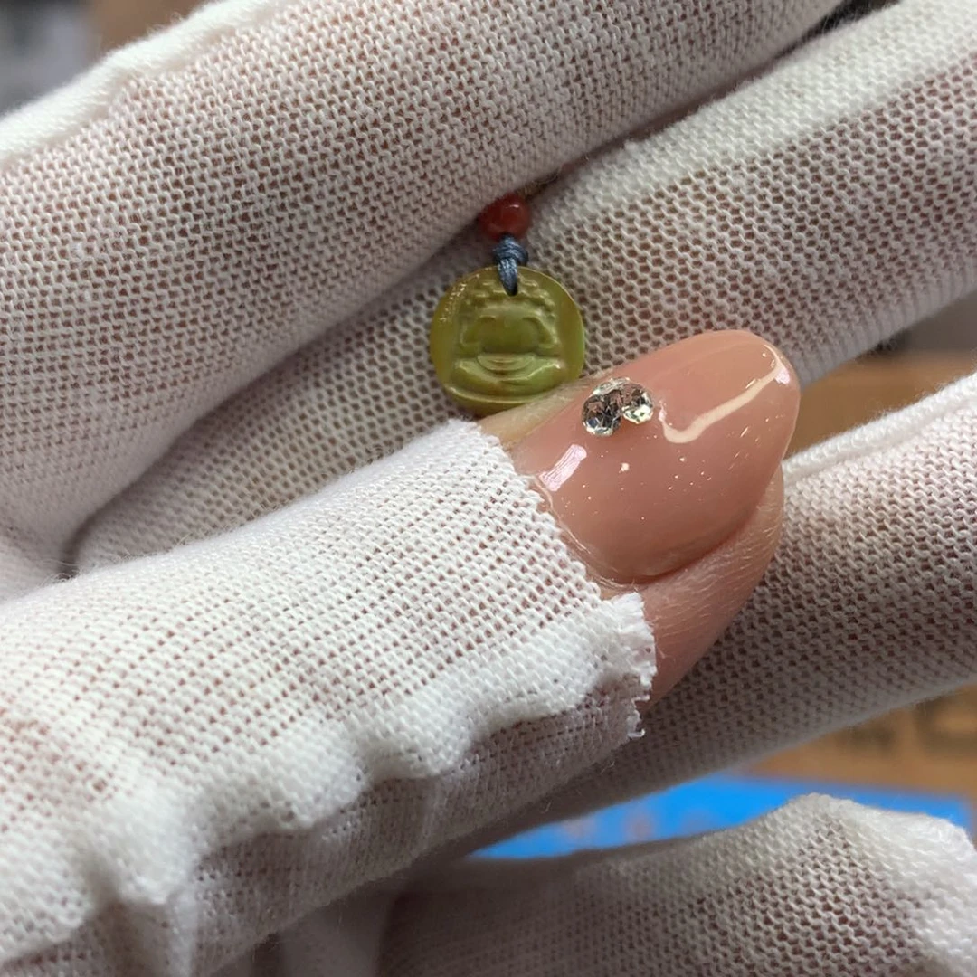 绿松石未镶嵌挂件