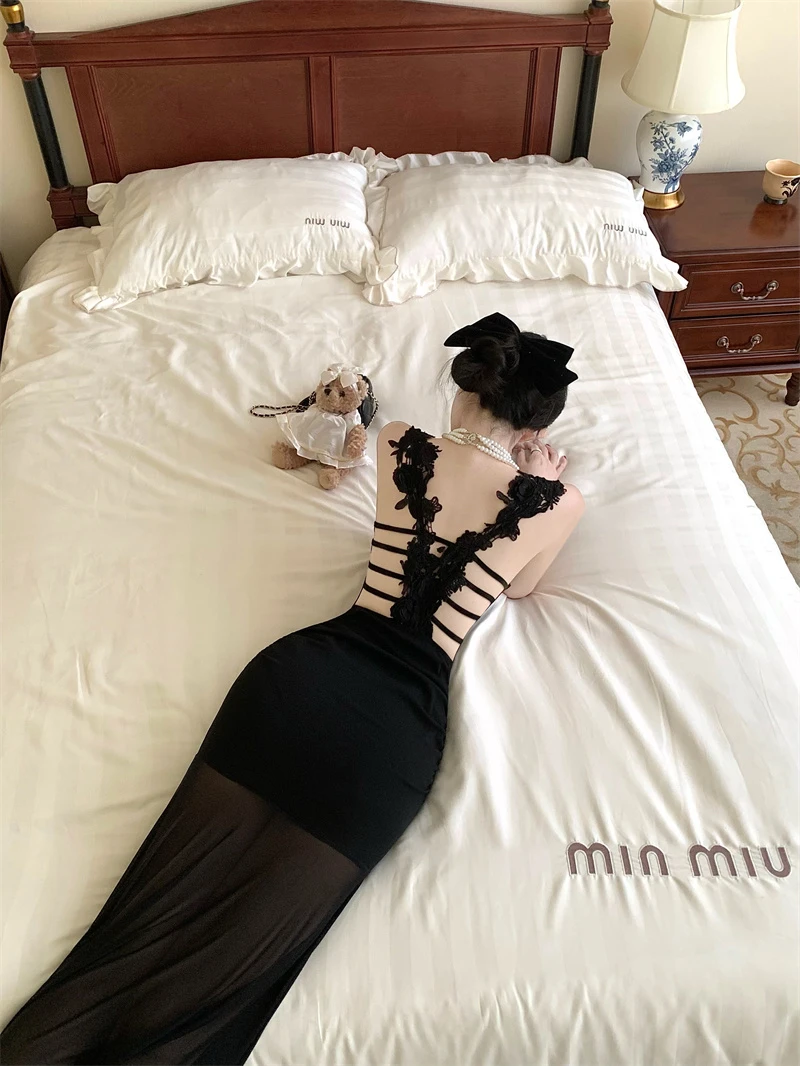 2025新款法式气质御姐风高级感网纱收腰显瘦连衣裙长裙小黑裙女夏