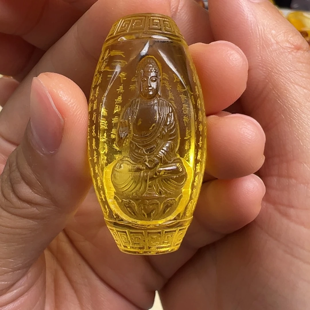 熊***胆琥珀未镶嵌裸石琥珀
