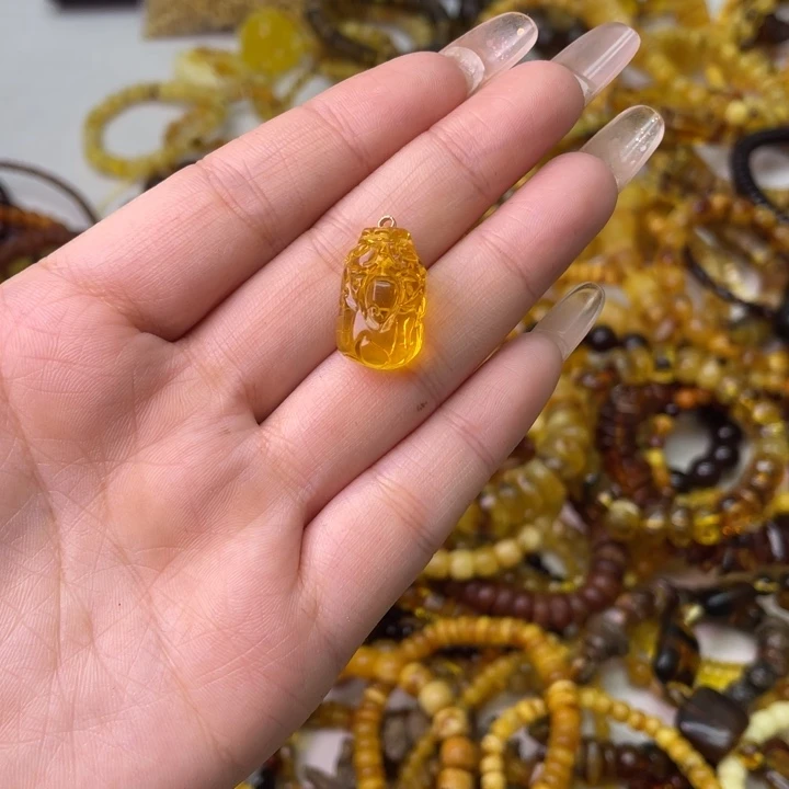 非金属意臻天然珠宝手串