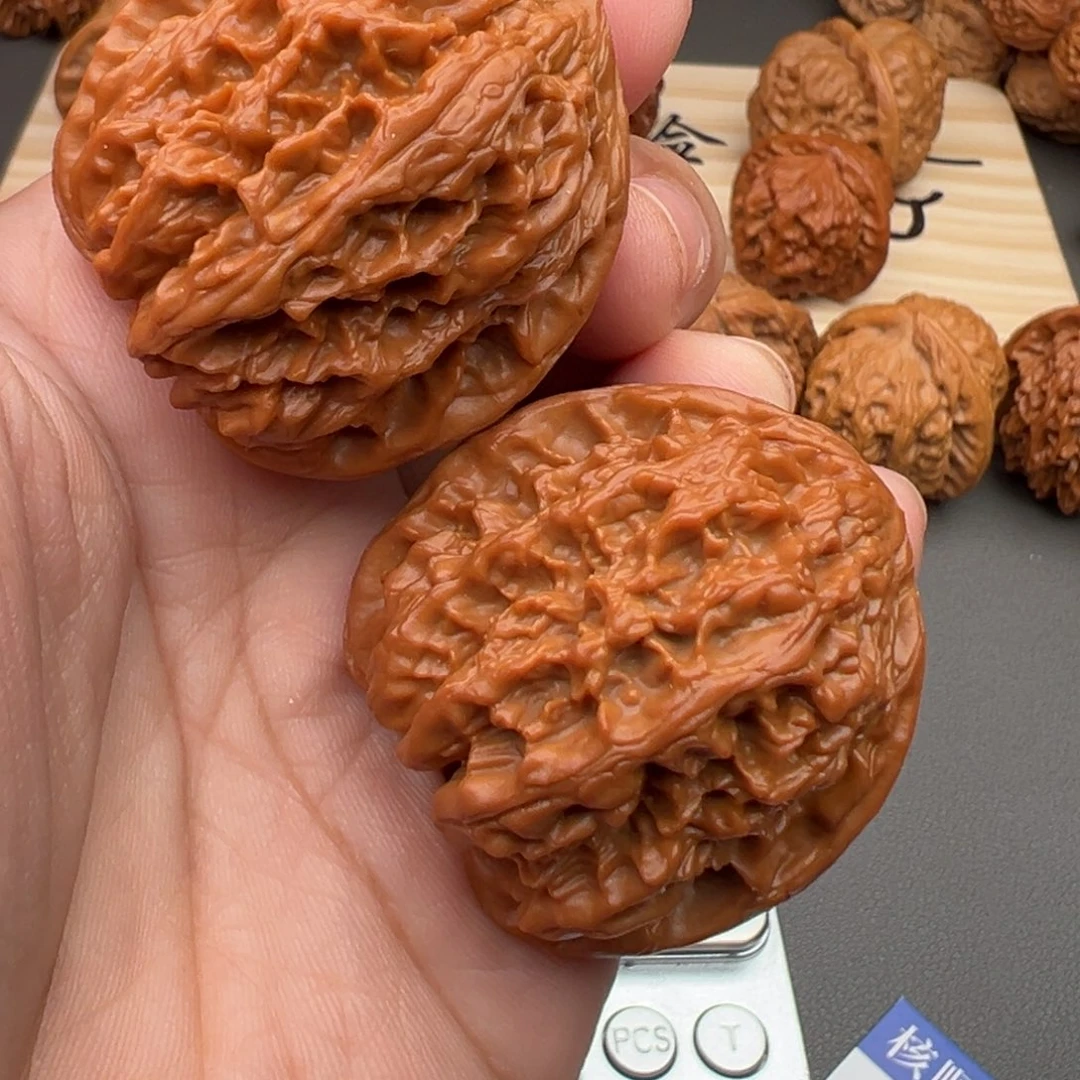 文玩核桃把件 野牛